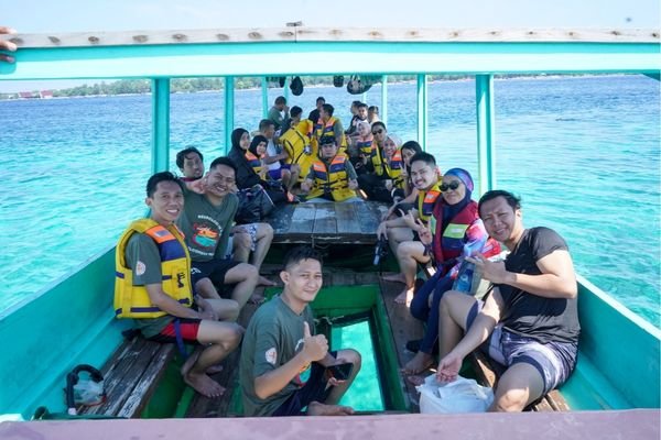paket-tour-3-gili-gili-trawangan-meno-air.jpg