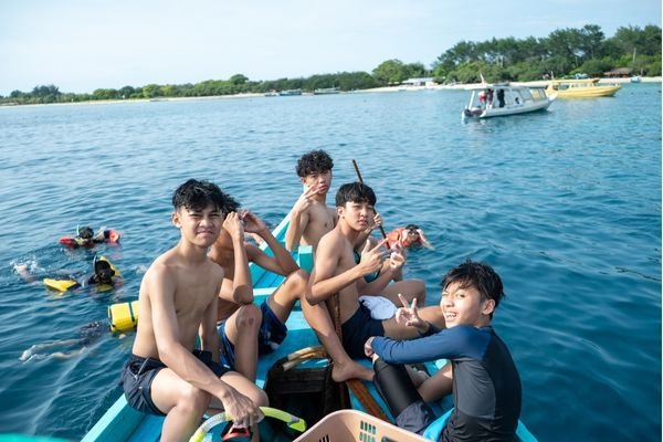 underwater-gili-trawangan.jpg